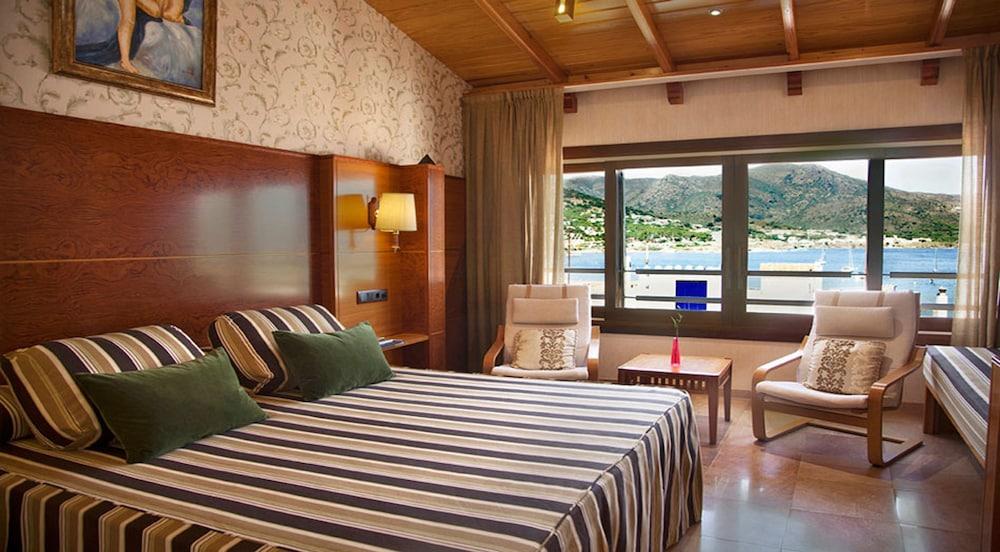 Hotel Spa Porto Cristo El Port De La Selva Esterno foto